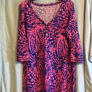 Lilly Pulitzer dress with 3/4 length sleeves